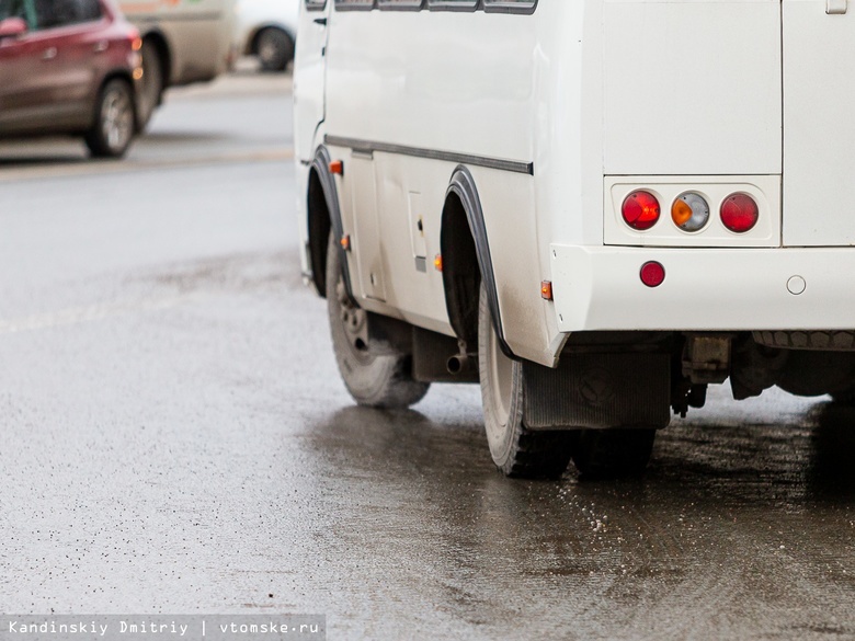Житель Томска отсудил у перевозчика четыреста тысяч рублей, попав под колеса автобуса.